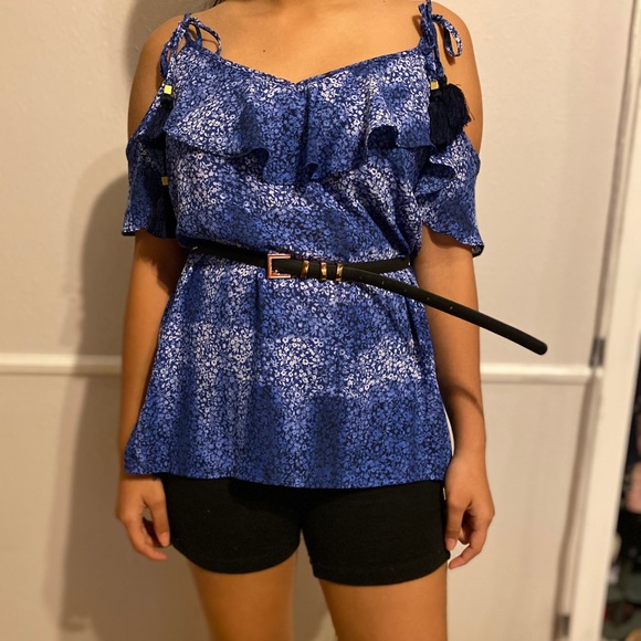 Michael Kors Tops - worn onced MICHAEL KORS summer top